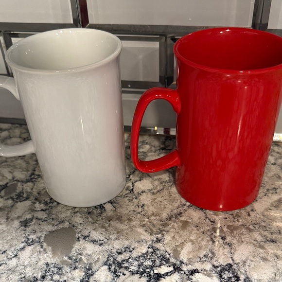 Starbucks Red and White Mug Duo - Picture 6 of 9